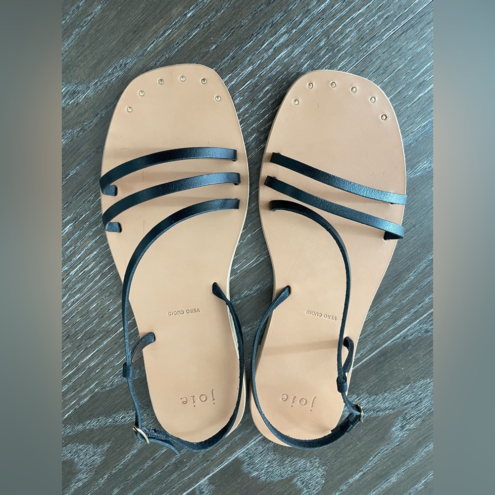 Joie Baja Buckle Sandals in Black, size 38.5